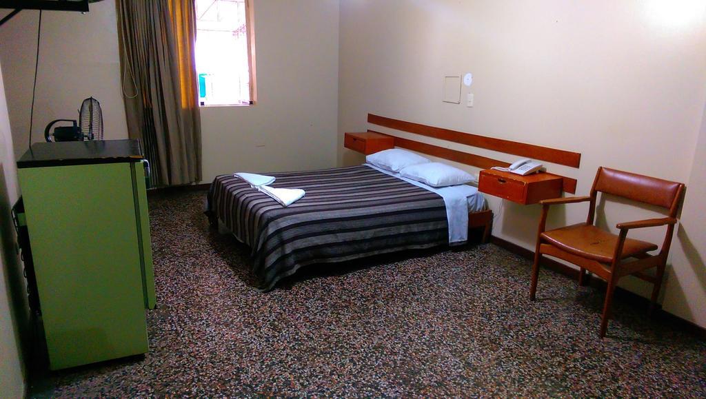 Hotel Plazza Chiclayo Rom bilde