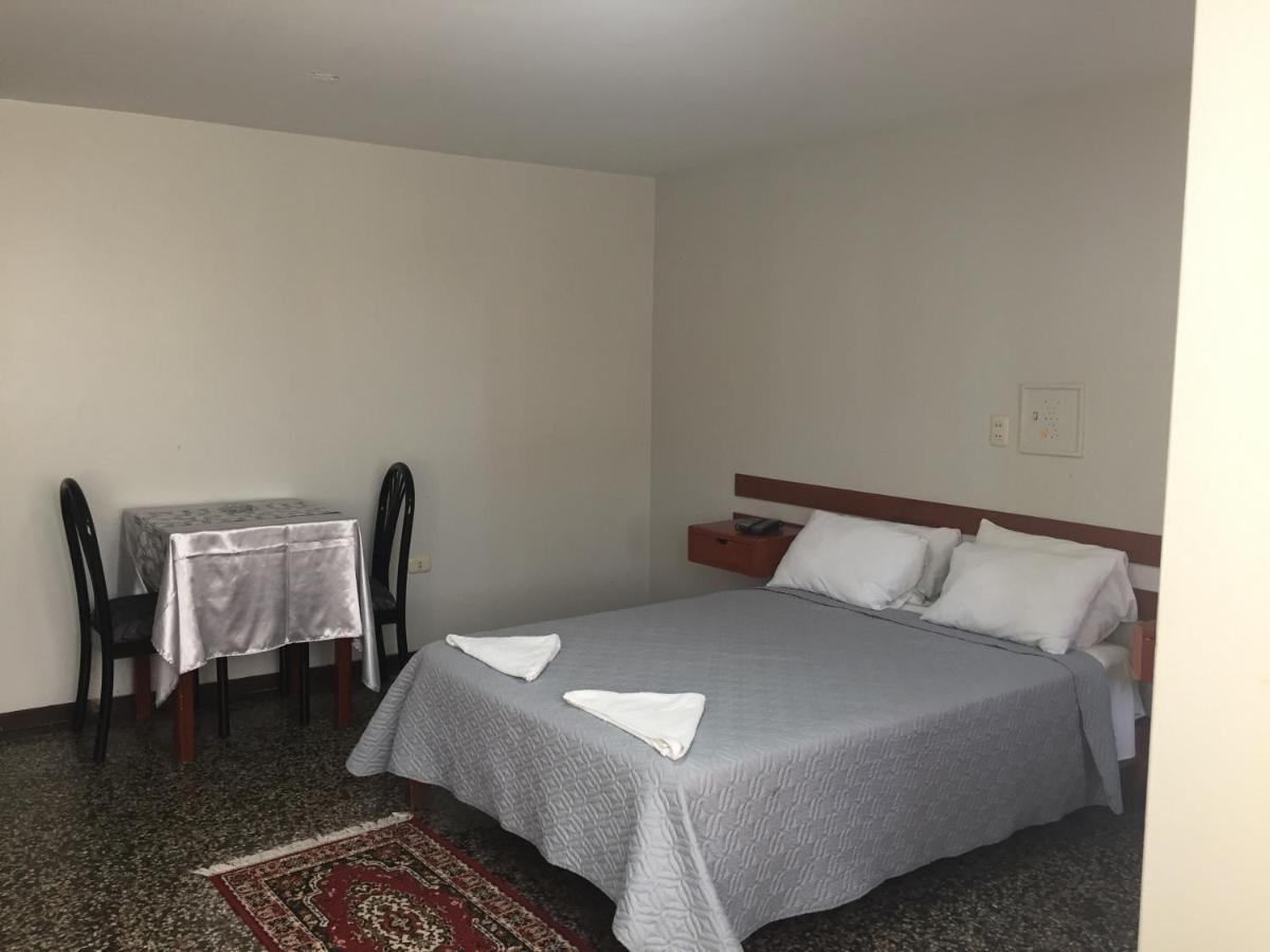 Hotel Plazza Chiclayo Eksteriør bilde