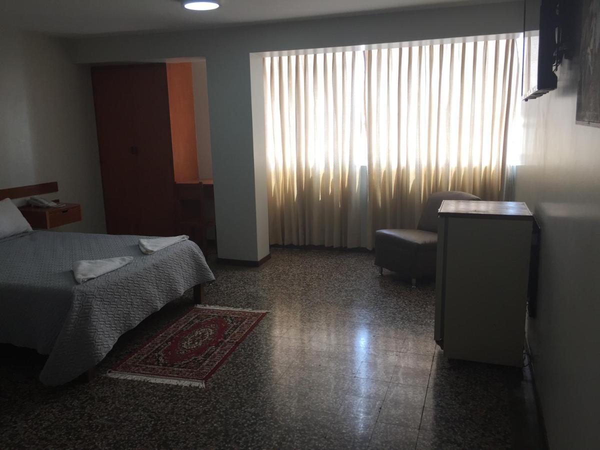 Hotel Plazza Chiclayo Eksteriør bilde